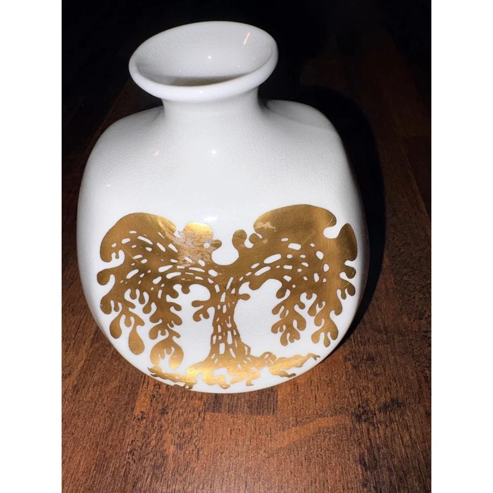 Highland Fine Bone China Scotland Bud Vase Gold Tree of Life White Crackle Glaze